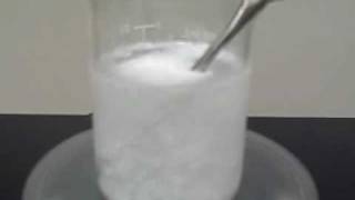 Dissolving Ammonium Nitrate An Endothermic Process [upl. by Myrtie350]