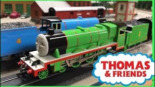 HENRY and GORDON EXPRESS COACHES Thomas and Friends HO Scale Trains [upl. by Nore]