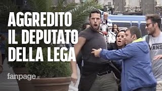 Salvini a Napoli deputato della Lega aggredito dai centri sociali in piazza Plebiscito [upl. by Lluj]