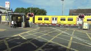 Birkdale Level Crossing [upl. by Normi976]