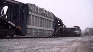 CSX Train W99125 with a High amp Wide Load on a Schnabel Car [upl. by Kellby]